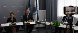 od lewej wicepremier Jadwiga Emilewicz, minister klimatu Michał Kurtyka