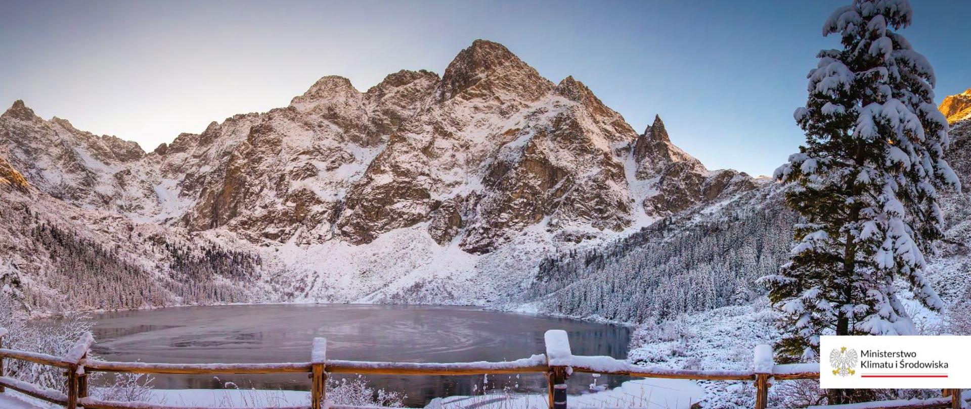 Morskie oko - zdjęcie zimowe 