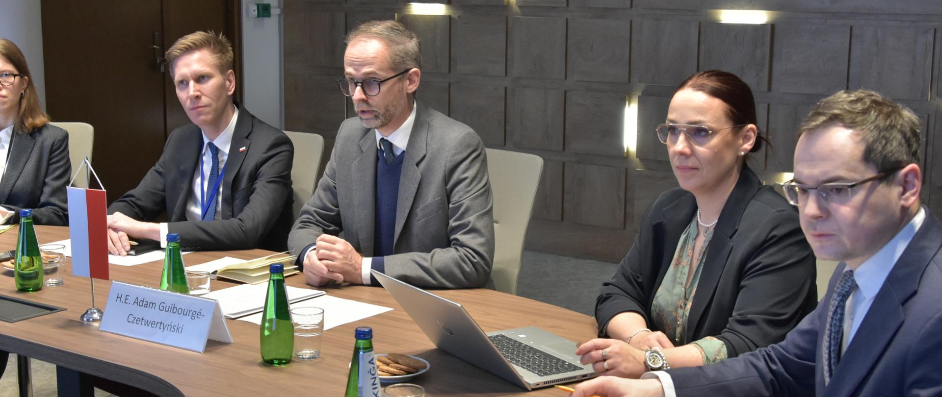 Wiceminister Adam Guibourgé-Czetwertyński na spotkaniu z Ambasadorem Szwajcarii 
