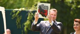 Wizyta Ministra Przemysława Czarnka w Specjalnym Ośrodku Szkolno-Wychowawczym w Kozicach Dolnych
