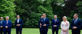 Premier i minister Szefernaker.