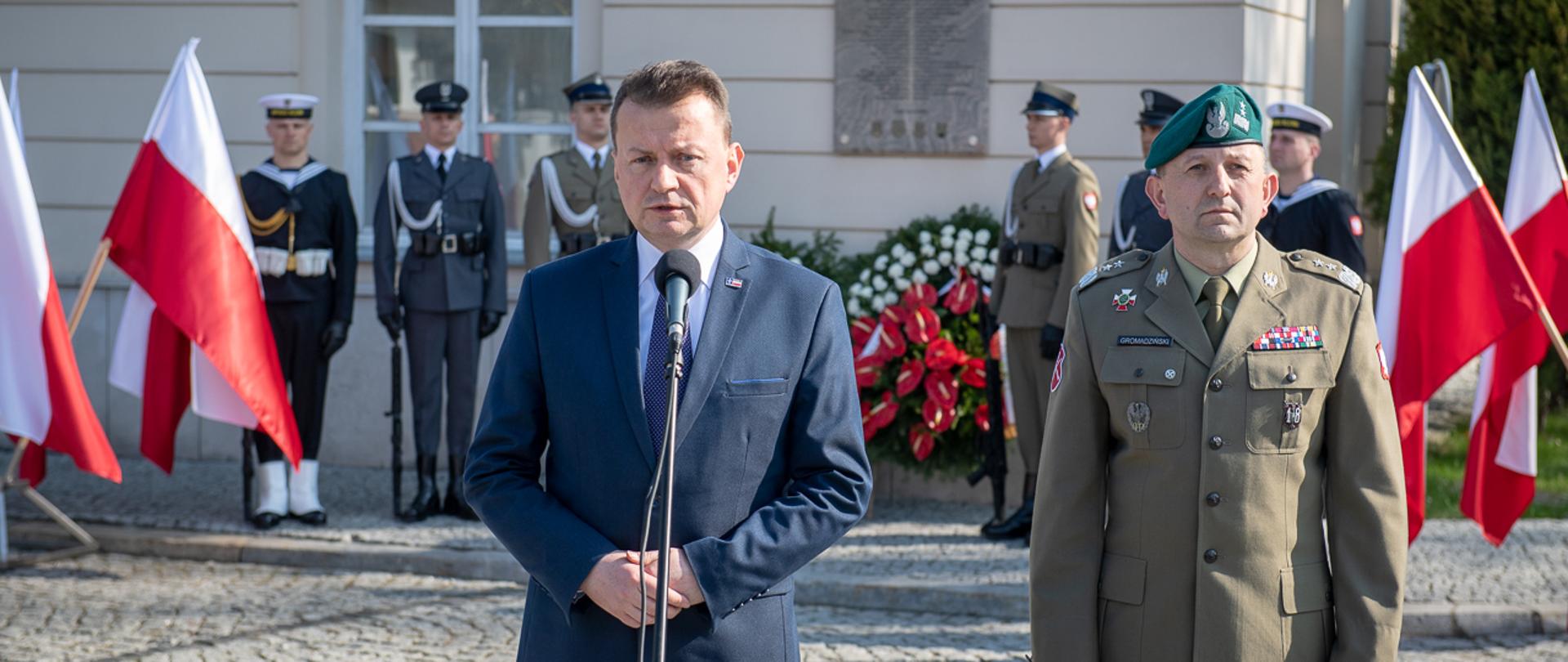 Generał broni Tadeusz Buk patronem 18 Dywizji Zmechanizowanej 