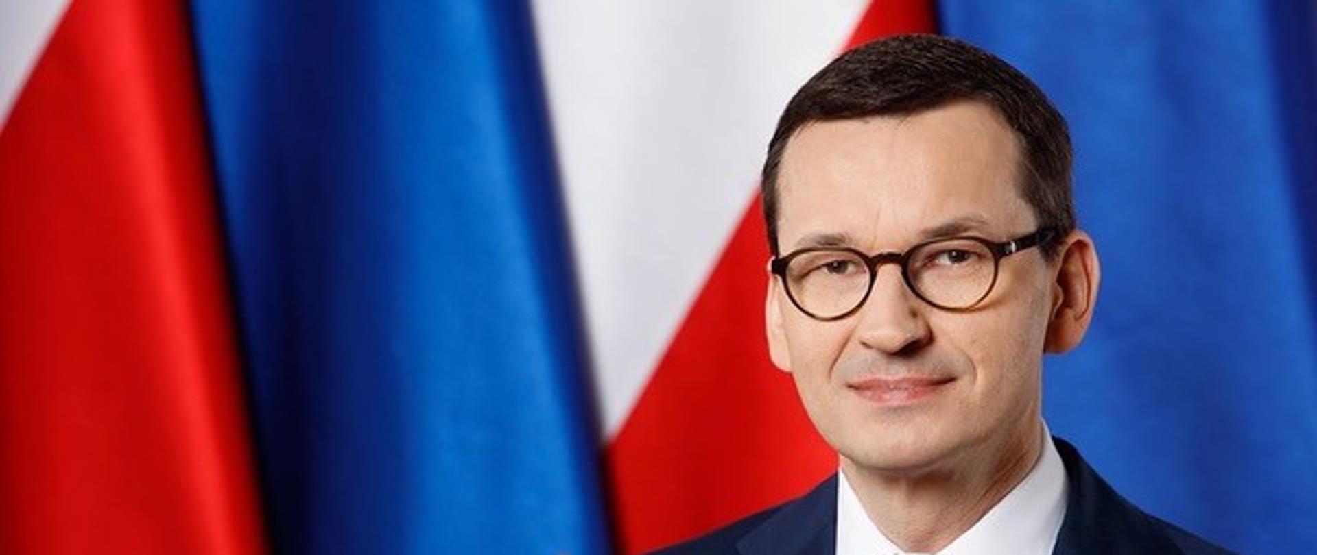 Historia to żywioł okrutnej ironii. Niedługo po tym, jak idea republikanizmu osiągnęła w I Rzeczypospolitej pełną dojrzałość, nastąpiło załamanie, a nasza ojczyzna zniknęła z mapy świata. - mówi Mateusz Morawiecki, Premier RP.