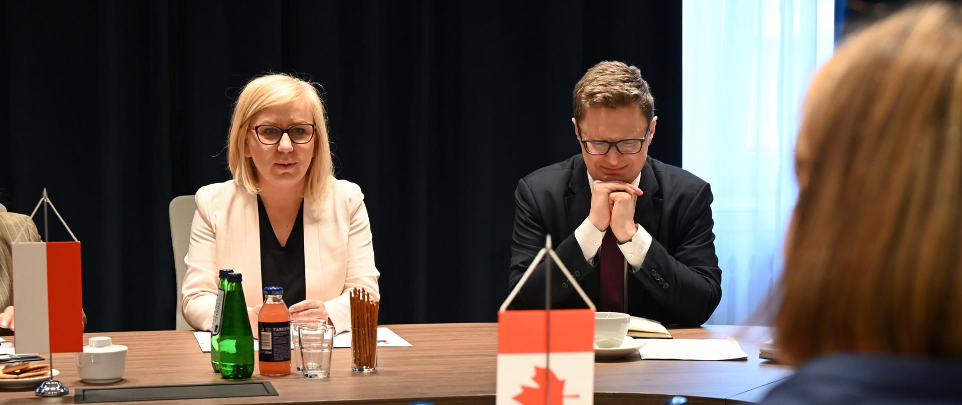 minister Paulina Hennig-Kloska