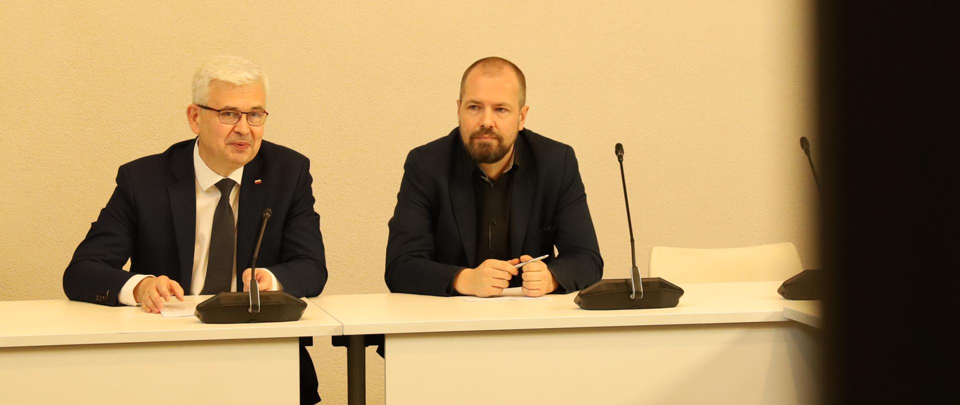 Wiceminister Ireneusz Zyska przewodniczył 39. Posiedzeniu Komitetu Sterującego Programu Rozwoju Elektormobilności