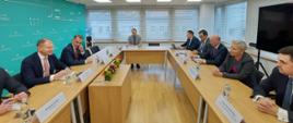 Wiceminister klimatu i środowiska Anna Łukaszewska-Trzeciakowska spotkała się z wiceministrem energii Litwy Albinasem Zananavičiusem.