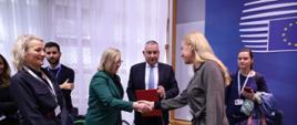 Minister Anna Moskwa podczas nadzwyczajnego posiedzenia ministrów UE ds. energii - spotkanie z Czechami i Kadri Simson