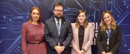 W dniu 13 grudnia zrealizowano, przygotowane przez Ambasadę RP w Belgradzie we współpracy
z Polską Agencją Inwestycji i Handlu oraz przy wsparciu Izby Handlowej Serbii, Polsko - Serbskie Forum Nowych Technologii.
