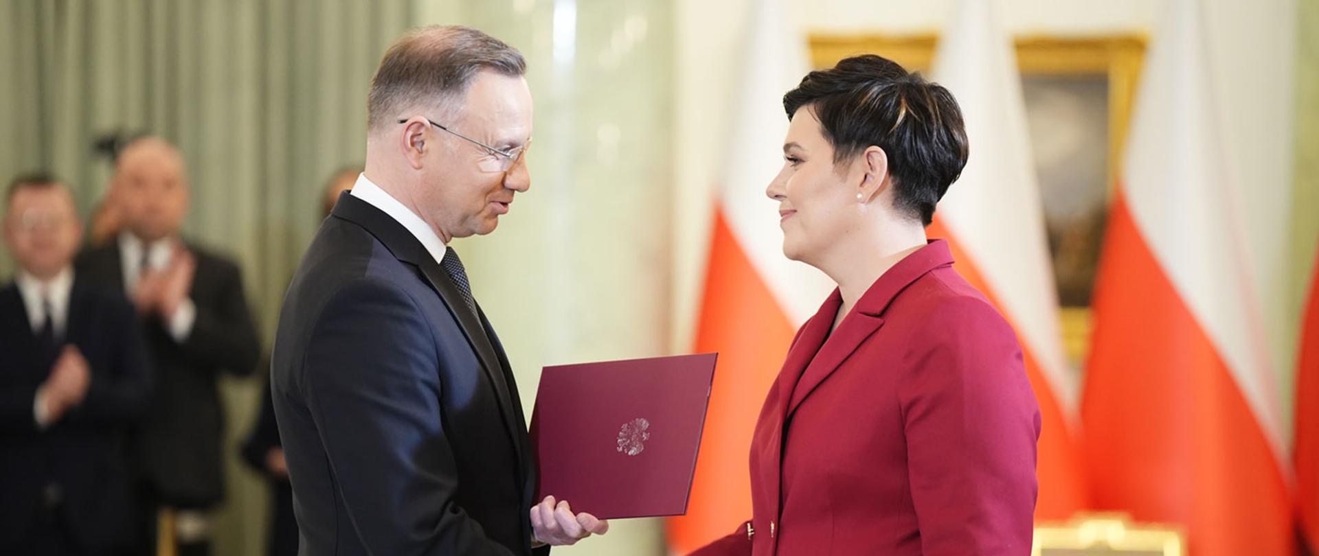 Zaprzysiężenie Minister Rodziny i Polityki Społecznej Doroty Bojemskiej