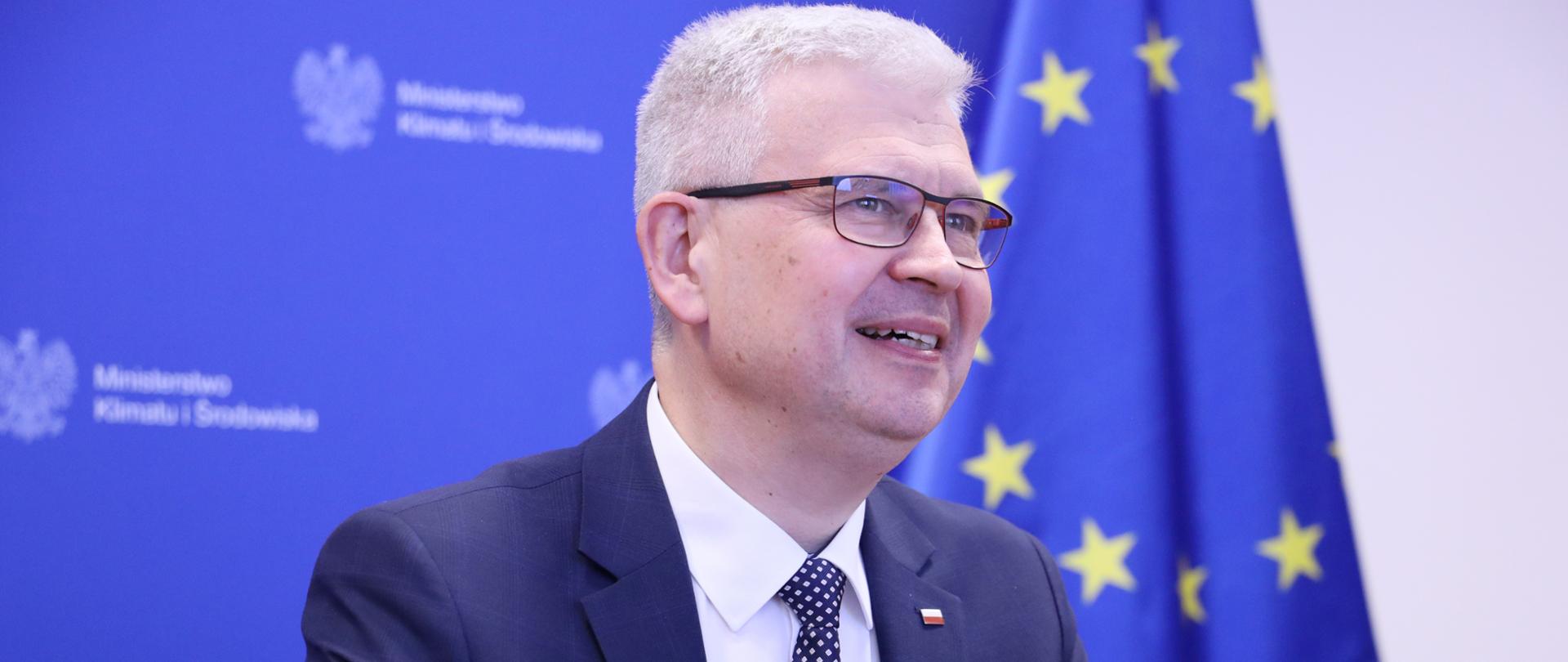 Wiceminister Zyska o inicjatywie „Koniec z betonem w centrach miast”