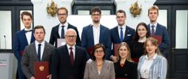 Stypendia Ministra Zdrowia dla najlepszych studentów uczelni medycznych