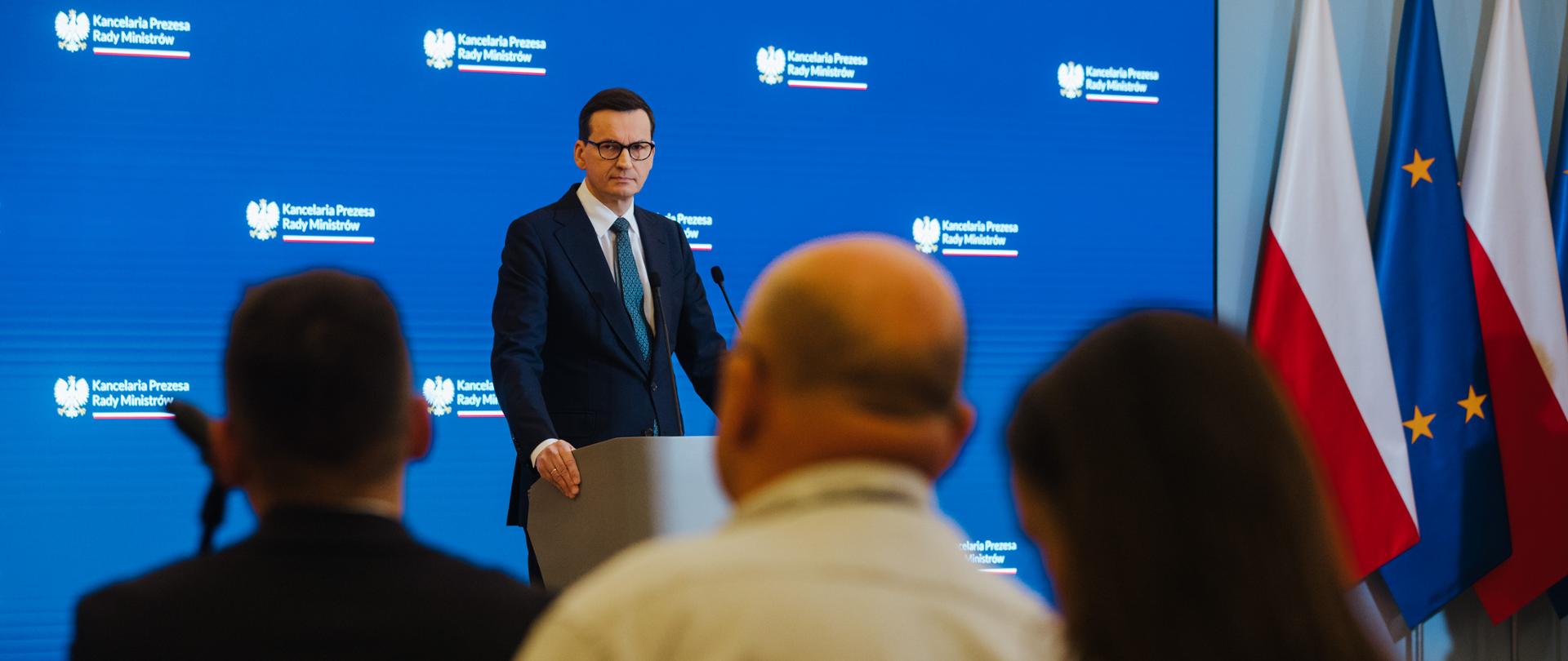 Premier Mateusz Morawiecki podczas konferencji prasowej dot. Kodeksu pracy