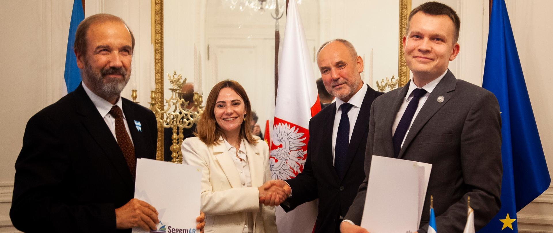 Wizyta w Argentynie wiceministra klimatu i środowiska Piotra Dziadzio - porozumienie o współpracy w zakresie geologii.