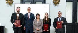 Stypendia Ministra Zdrowia dla najlepszych studentów uczelni medycznych