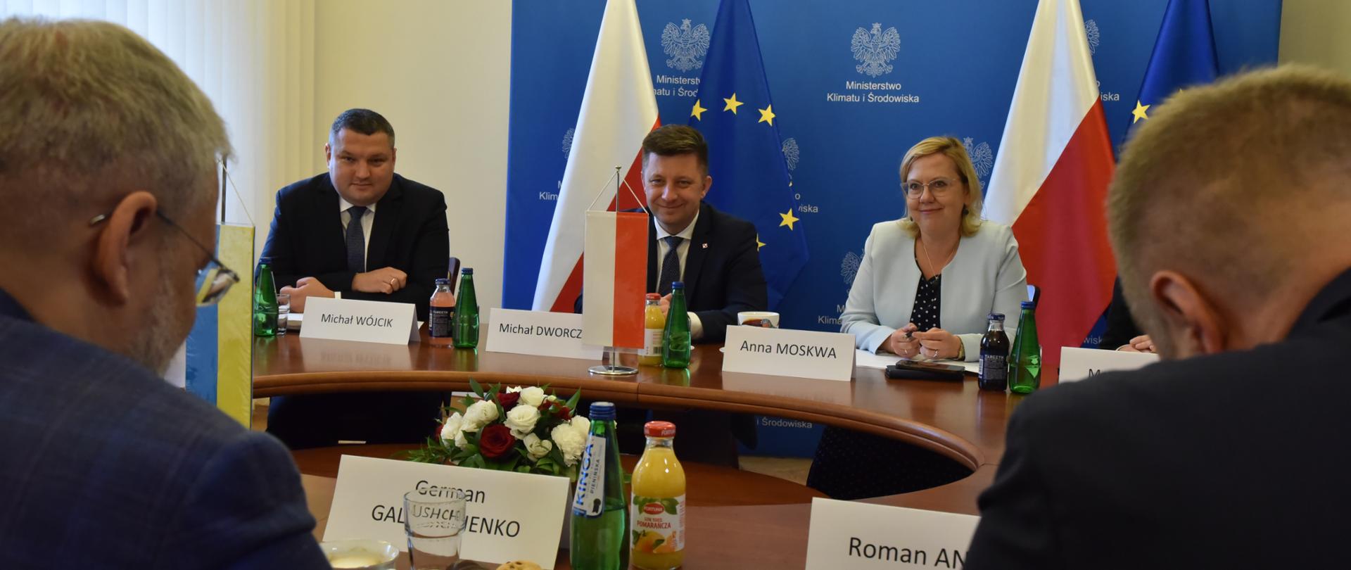 Minister Anna Moskwa podczas rozmów z ministrem energetyki Ukrainy Germanem Galushchenko