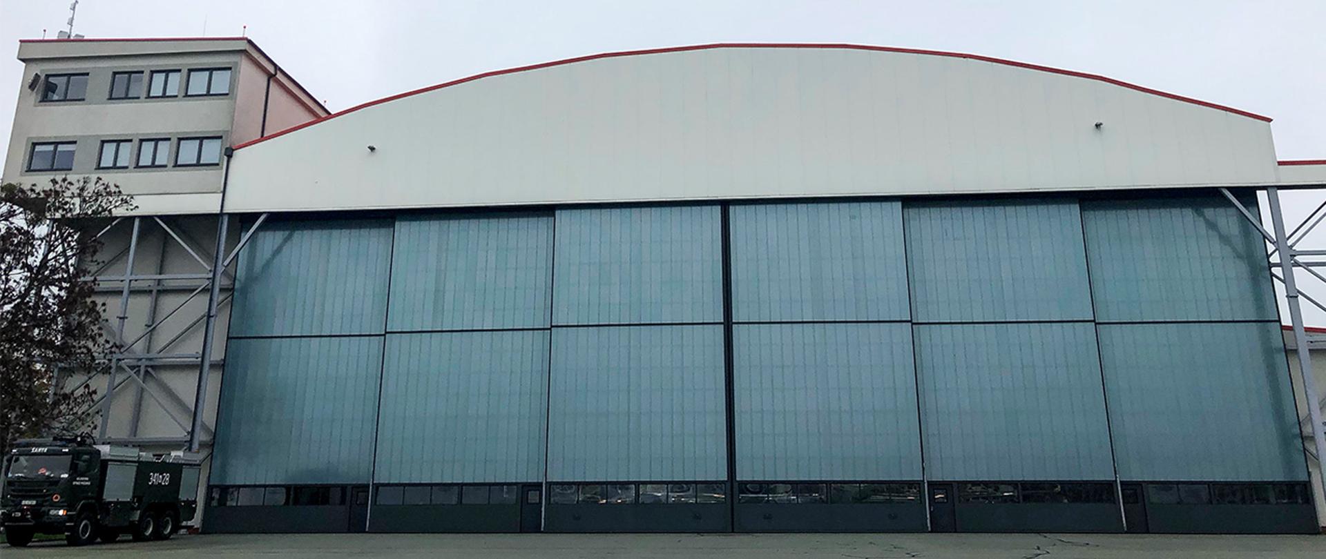 hangar