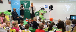 Lekcja bezpieczeństwa, Wiceminister Józefa Szczurek-Żelazko