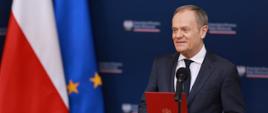 Premier Donald Tusk podczas konferencji prasowej po Radzie Ministrów.