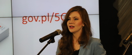 Minister Wanda Buk na konferencji prasowej