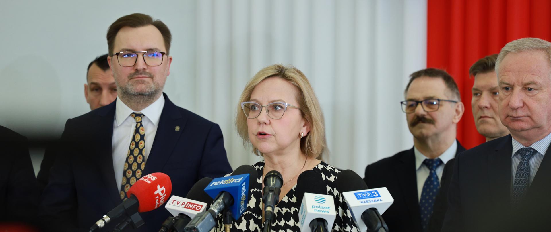 minister Anna Moskwa