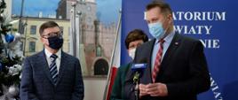 Minister Edukacji i Nauki Przemysław Czarnek, lubelska kurator oświaty Teresa Misiuk i Zbigniew Pater, rektor Politechniki Lubelskiej