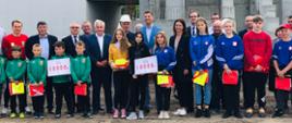 Beneficjenci Rządowego programu KLUB - zdjęcie grupowe