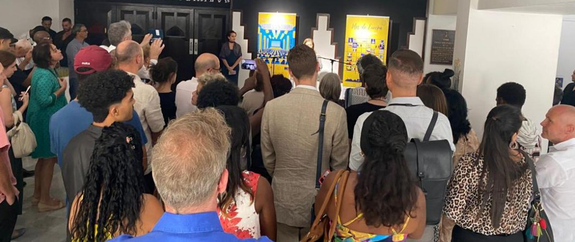 Exposición de carteles en la inauguración del Festival de Cine Europeo