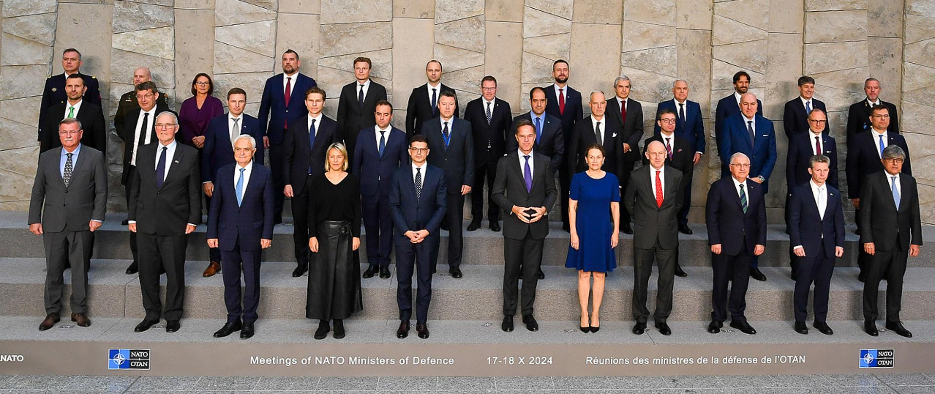 W dniach 17-18 października 2024 r. Władysław Kosiniak-Kamysz, wicepremier - minister obrony narodowej uczestniczył w Brukseli w spotkaniu ministrów obrony państw NATO. Fot. st. kpr. Wojciech Król/CO MON