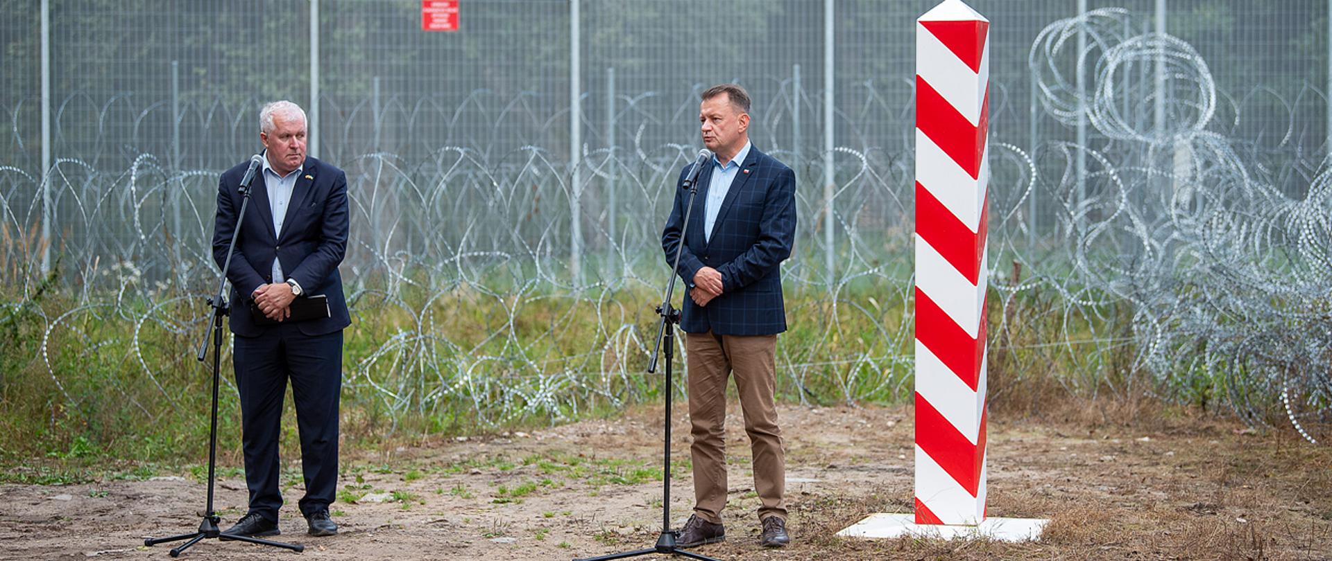 20 września 2023 r. w m. Gruszki, Mariusz Błaszczak, minister obrony narodowej spotkał się z Arvydasem Anušauskasem, ministrem obrony Litwy ws. sytuacji na granicy. Fot. Maciej Nędzyński/CO MON