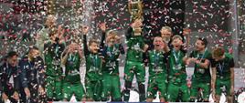 Radość zwycięzców turnieju Z Orlika na Stadion, tuż po odebraniu pucharu.