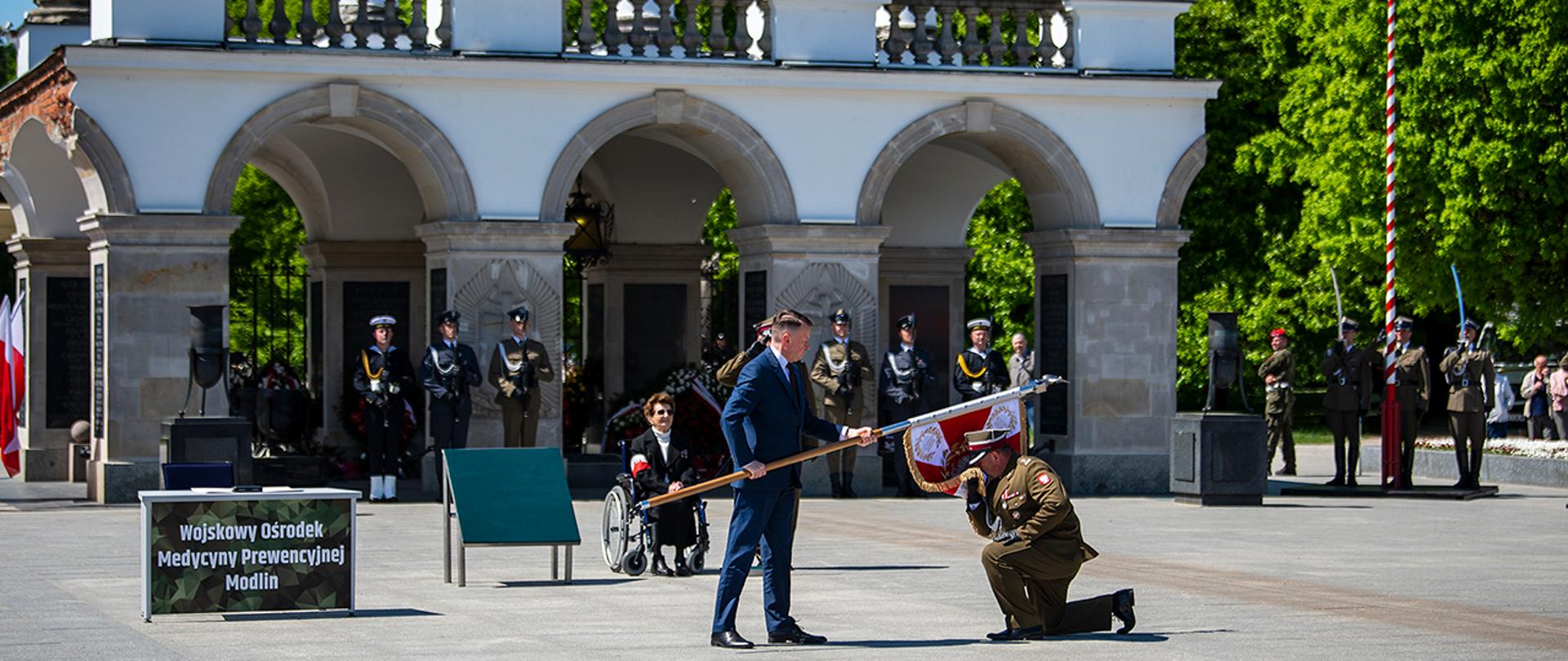 LCH_2503_zajawka