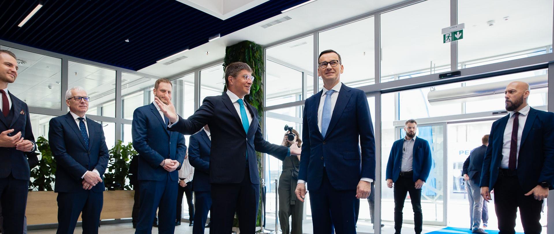 Premier Mateusz Morawiecki podczas uroczystości otwarcia fabryki PepsiCo w Świętem.