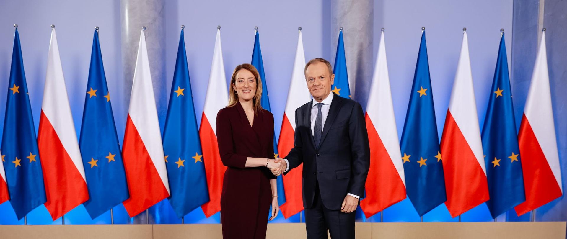 Premier Donald Tusk podczas spotkania z Przewodniczącą Parlamentu Europejskiego Robertą Metsolą.
