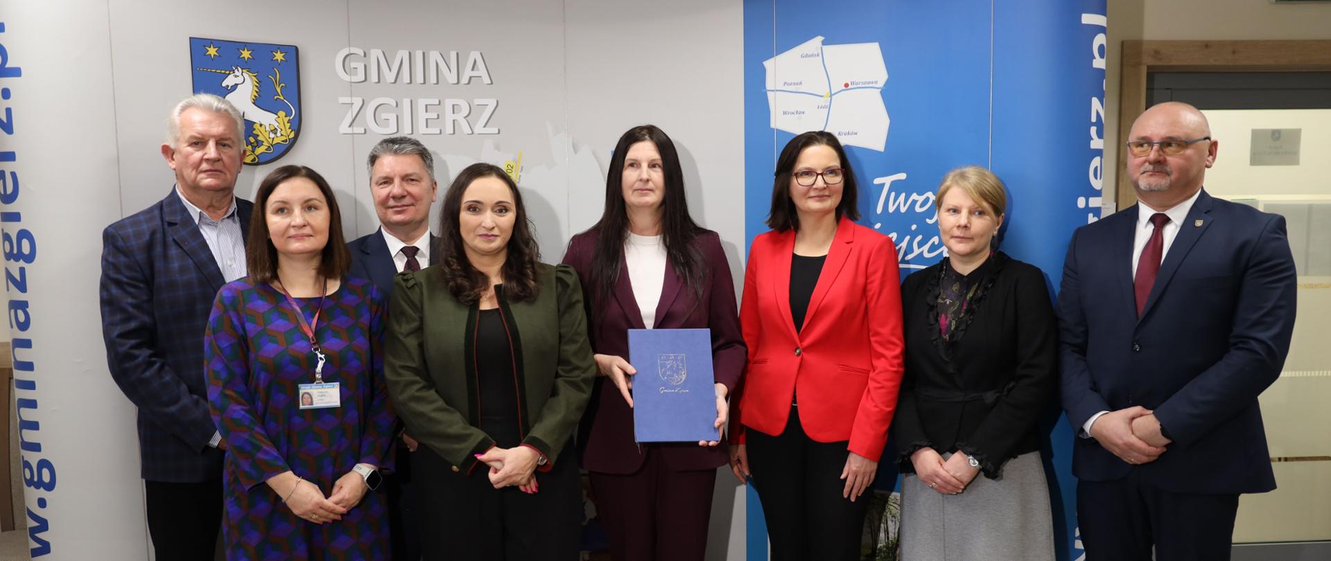 Gmina Zgierz z prawie 9 milionowym wsparciem na usunięcie niebezpiecznych odpadów. 