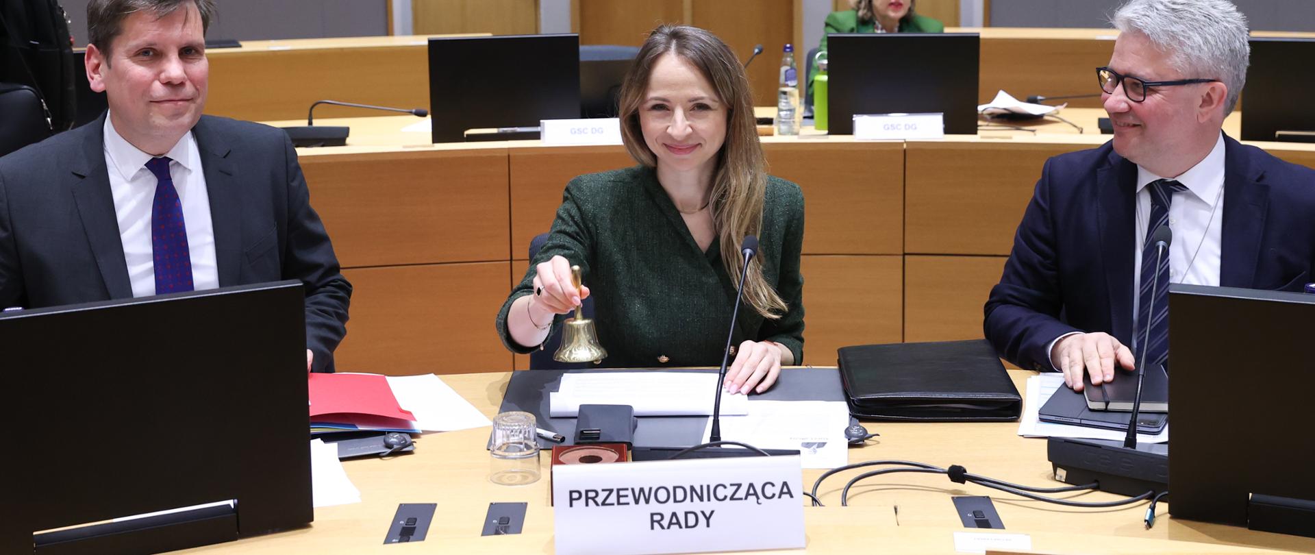 Ministra Agnieszka Dziemianowicz-Bąk przewodniczyła obradom EPSCO w Brukseli