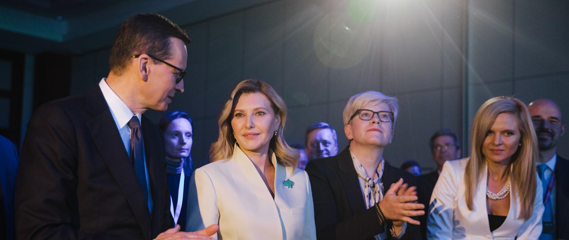 Premier Polski i pierwsza dama Ukrainy podczas Warsaw Security Forum.