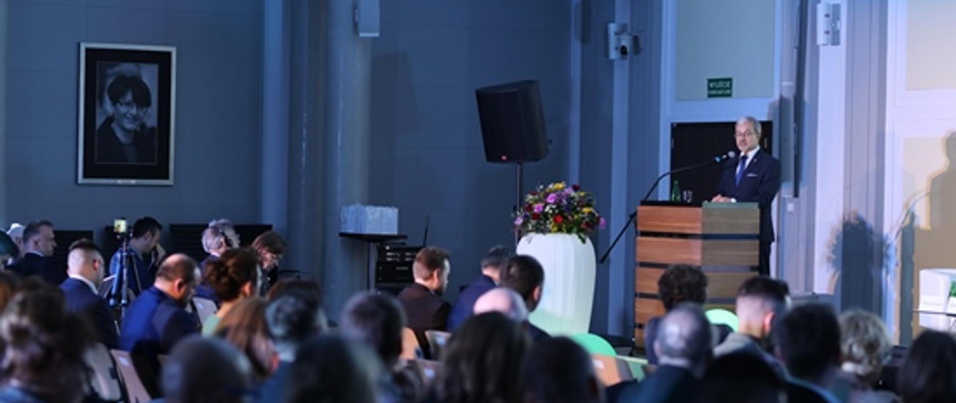 konferencja JST