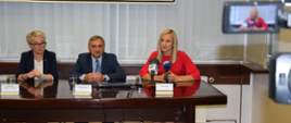 Dziś w Szczecinie wiceminister edukacji Maciej Kopeć wziął udział w konferencji inaugurującej Zintegrowaną Platformę Edukacyjną oraz program szkoleń dla nauczycieli „Lekcja Enter”. 