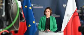 Wiceministra Anita Sowińska w trakcie konferencji prasowej