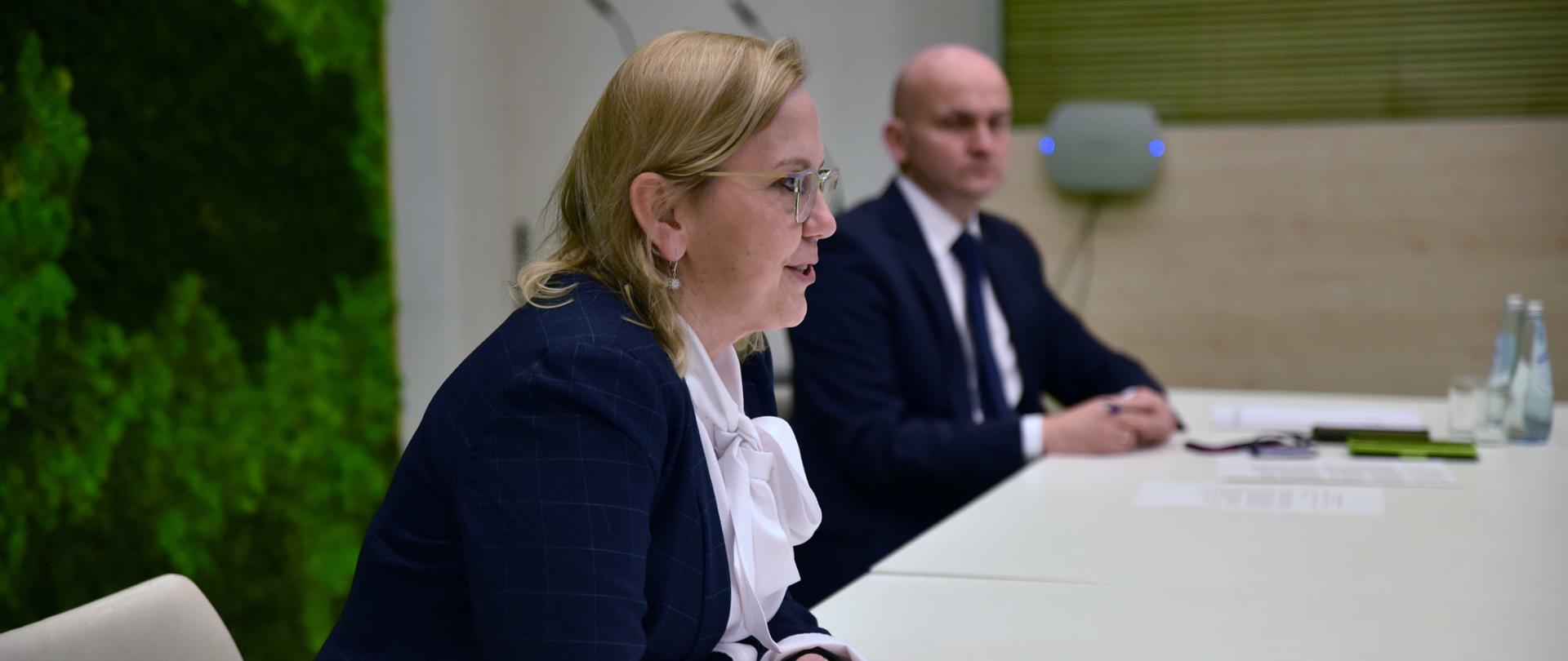 Minister klimatu i środowiska Anna Moskwa wzięła udział w posiedzeniu Młodzieżowej Rady Klimatycznej