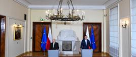 Premier Jarosław Kaczyński i premier Mateusz Morawiecki podczas wypowiedzi dla mediów po zakończonym posiedzeniu Rady Ministrów.