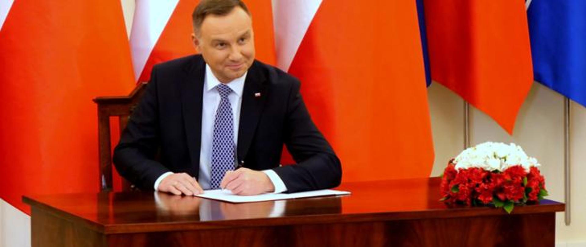 Ustawa o przeciwdziałaniu przemocy domowej z podpisem prezydenta