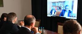 Wiceminister Krzysztof Bolesta, Sekretarz Stanu w Ministerstwie Klimatu i Środowiska spotkał się online ze Specjalnym Doradcą Sekretarza Generalnego ONZ ds. działań na rzecz klimatu i sprawiedliwej transformacji Selwinem Charlsem Hartem.