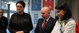 Spotkanie wiceminister zdrowia Katarzyna Kacperczyk w zespole Opolskiego Centrum Ratownictwa Medycznego
