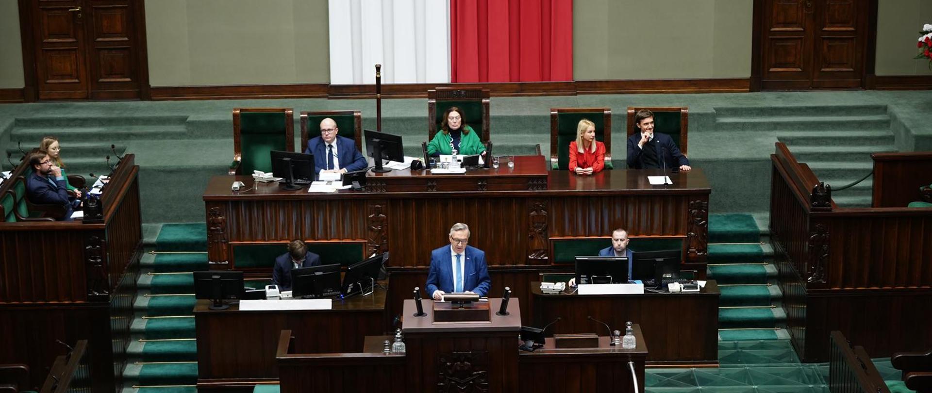 Wiceminister_Stanisław_Szwed_w_Sejmie