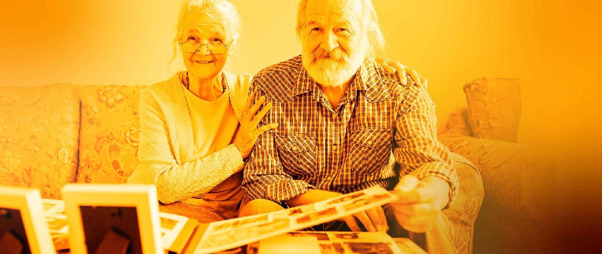 Seniorzy, kobieta i mężczyzna 