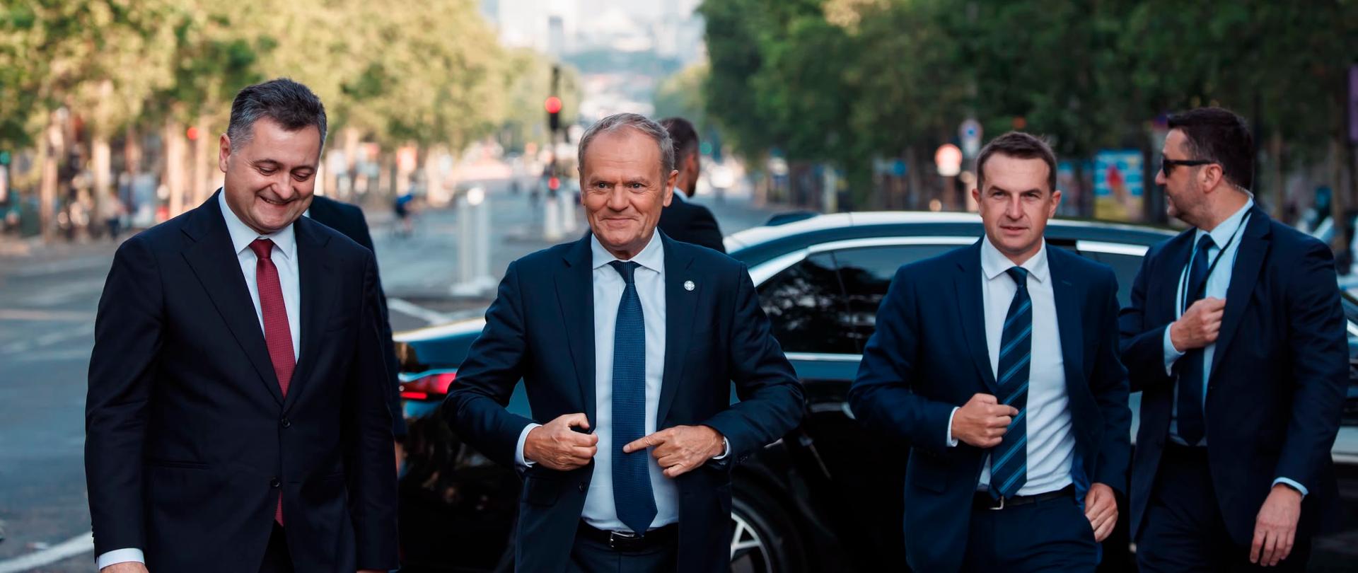 Premier D. Tusk