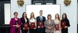 Stypendia Ministra Zdrowia dla najlepszych studentów uczelni medycznych