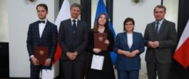 zdjęcie z uroczystości przyznania stypendiów dla studentów medycyny