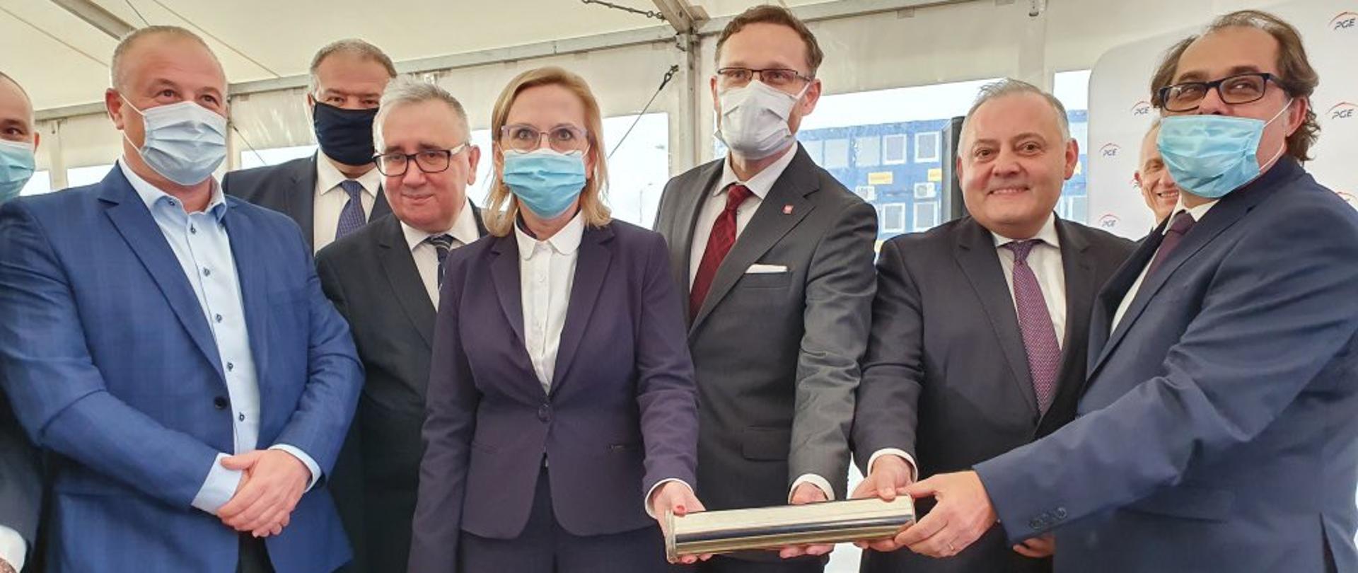 Minister Moskwa na uroczystości wmurowania kamienia węgielnego pod budowę dwóch bloków gazowych PGE przy Elektrowni Dolna Odra